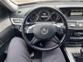 Mercedes-Benz E 200 2013 года за 9 500 000 тг. в Тараз – фото 17