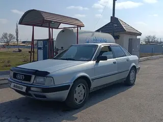 Audi 80