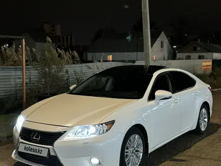 Lexus ES 250 2015 года за 11 400 000 тг. в Атырау – фото 4