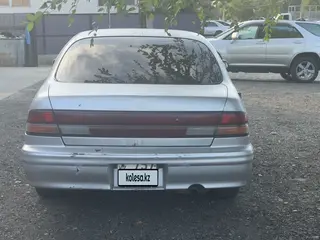 Nissan Cefiro, 1997