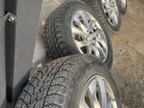 В отличном состоянии диски и шины комплект за 250 000 тг. в Алматы – фото 2