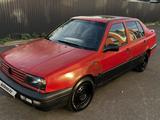 Volkswagen Vento 1994 года за 550 000 тг. в Алматы – фото 3