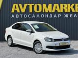 Volkswagen Polo 2013 года за 4 690 000 тг. в Актобе – фото 2
