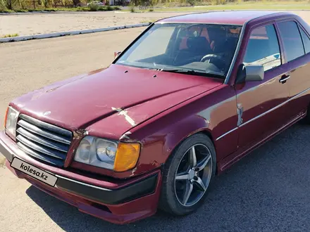 Mercedes-Benz E 220 1993 года за 1 590 000 тг. в Астана – фото 13