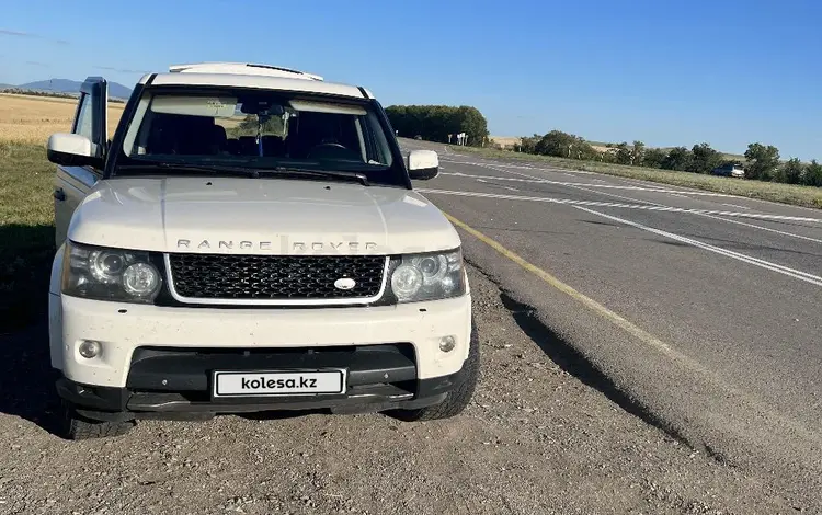 Land Rover Range Rover Sport 2010 года за 10 000 000 тг. в Астана