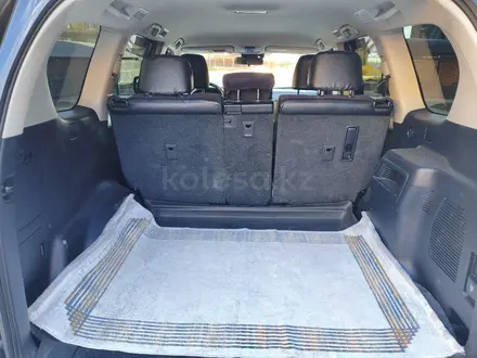 Toyota Land Cruiser Prado 2020 года за 22 000 000 тг. в Актобе – фото 11