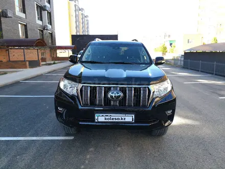 Toyota Land Cruiser Prado 2020 года за 22 000 000 тг. в Актобе – фото 2