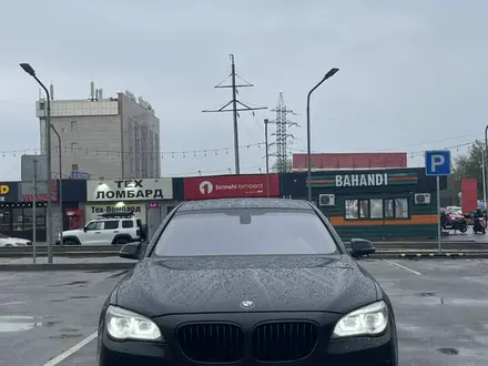 BMW 740 2013 года за 18 000 000 тг. в Алматы – фото 19