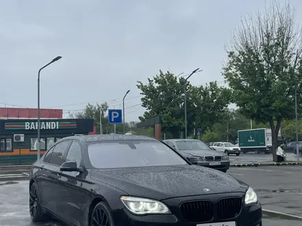 BMW 740 2013 года за 18 000 000 тг. в Алматы – фото 20