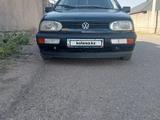 Volkswagen Golf 1995 годаfor1 500 000 тг. в Шымкент