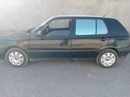 Volkswagen Golf 1995 года за 1 500 000 тг. в Шымкент – фото 3