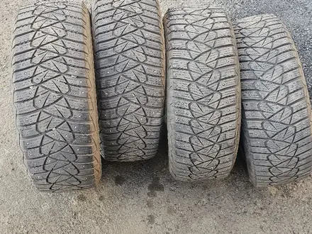 Goodyear ultra grip 600 размер: 205/55/16 за 15 000 тг. в Кокшетау