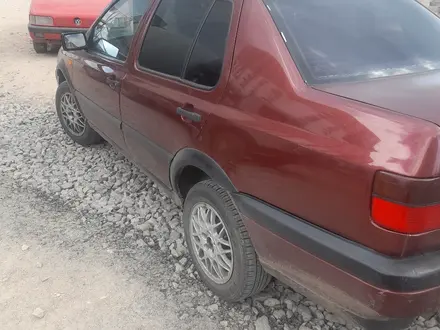 Volkswagen Vento 1993 года за 950 000 тг. в Караганда – фото 3