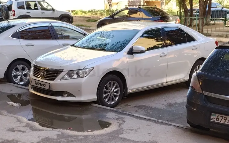 Toyota Camry 2014 года за 8 800 000 тг. в Актобе