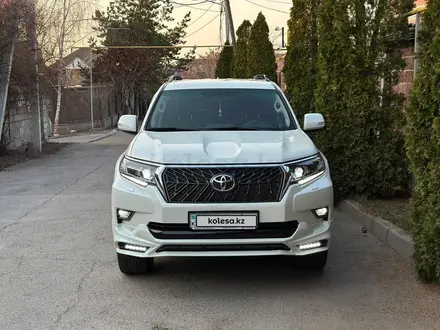 Toyota Land Cruiser Prado 2018 года за 22 000 000 тг. в Алматы – фото 33