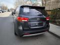 Kia Carnival 2017 года за 9 999 990 тг. в Алматы – фото 5