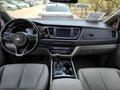 Kia Carnival 2017 года за 9 999 990 тг. в Алматы – фото 21
