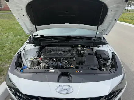 Hyundai Elantra 2023 года за 10 700 000 тг. в Кокшетау – фото 12