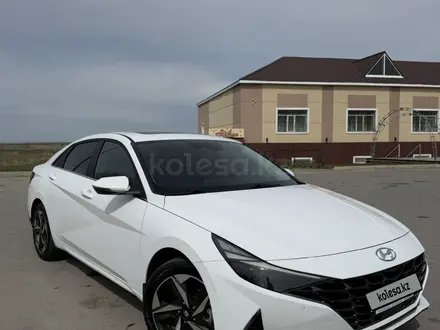 Hyundai Elantra 2023 года за 10 700 000 тг. в Кокшетау