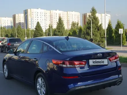 Kia Optima 2018 года за 9 900 000 тг. в Алматы – фото 7