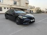 Toyota Camry 2021 года за 10 900 000 тг. в Алматы