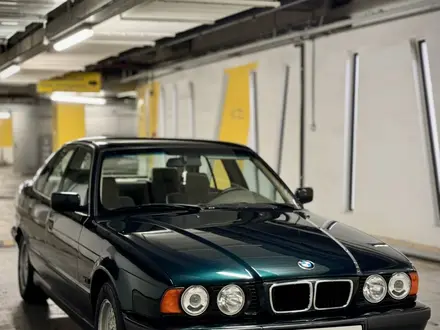 BMW 520 1995 года за 4 400 000 тг. в Алматы