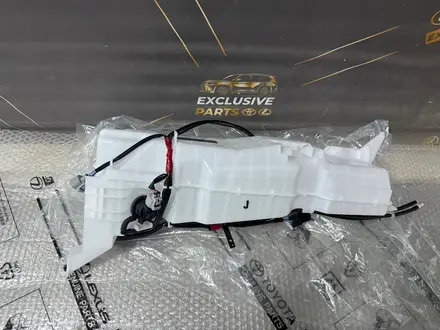 Бачок омывателя в сборе с моторчиком LX570 за 50 000 тг. в Алматы – фото 3