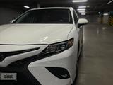 Toyota Camry 2020 года за 11 800 000 тг. в Павлодар