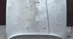 Капот BMW E34 за 90 000 тг. в Алматы