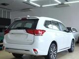 Mitsubishi Outlander 2022 годаүшін9 900 000 тг. в Актобе – фото 2