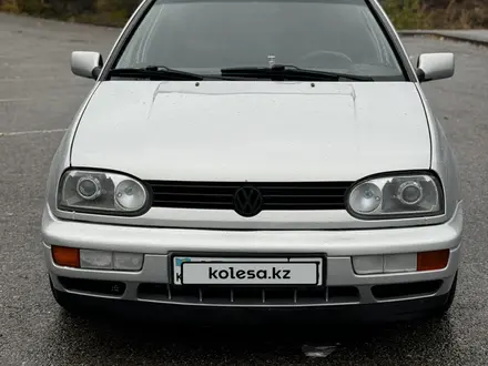 Volkswagen Golf 1999 года за 3 000 000 тг. в Алматы – фото 3