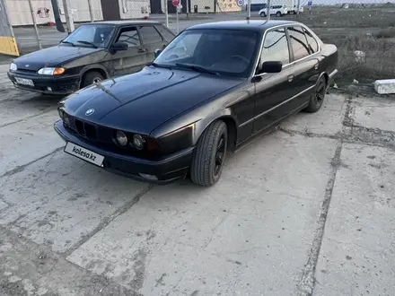 BMW 525 1990 годаүшін1 400 000 тг. в Атырау – фото 2