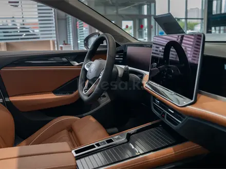Volkswagen Passat Comfortline 2026 года за 19 300 000 тг. в Уральск – фото 14