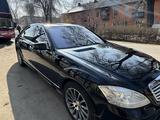 Mercedes-Benz S 500 2007 годаүшін8 500 000 тг. в Алматы – фото 2