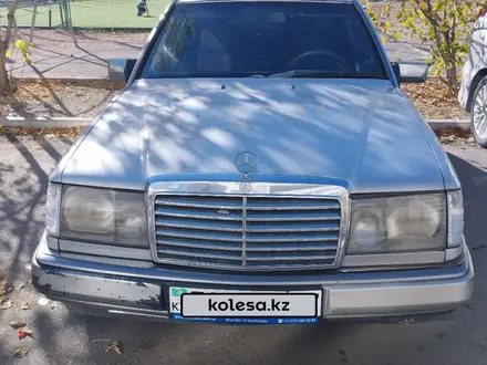 Mercedes-Benz E 230 1989 года за 1 100 000 тг. в Тараз – фото 4