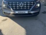 Hyundai Venue 2023 годаfor13 000 000 тг. в Шымкент