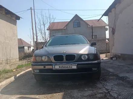 BMW 520 1998 года за 3 000 000 тг. в Алматы – фото 3