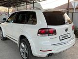 Volkswagen Touareg 2007 годаfor7 200 000 тг. в Алматы – фото 3