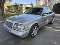Mercedes-Benz E 300 1991 года за 1 690 000 тг. в Караганда – фото 2