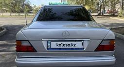 Mercedes-Benz E 300 1991 года за 1 690 000 тг. в Караганда – фото 5