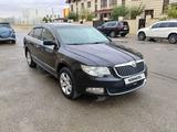Skoda Superb 2013 годаүшін2 900 000 тг. в Актау