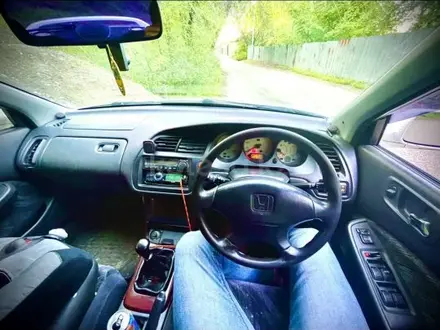 Honda Accord 1997 года за 2 999 999 тг. в Алматы – фото 19
