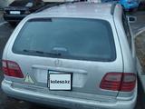 Mercedes-Benz E 230 1997 года за 1 500 000 тг. в Костанай – фото 4