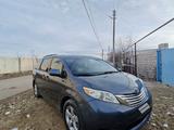 Toyota Sienna 2016 года за 9 000 000 тг. в Актау – фото 2