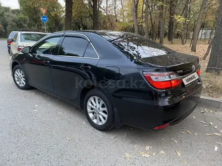 Toyota Camry 2015 года за 11 000 000 тг. в Алматы – фото 3