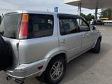 Honda CR-V 1999 года за 4 000 000 тг. в Алматы – фото 2
