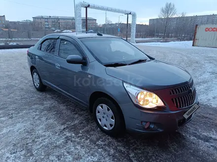 Chevrolet Cobalt 2021 года за 5 500 000 тг. в Караганда – фото 2