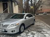 Toyota Camry 2010 годаүшін8 200 000 тг. в Тараз – фото 2