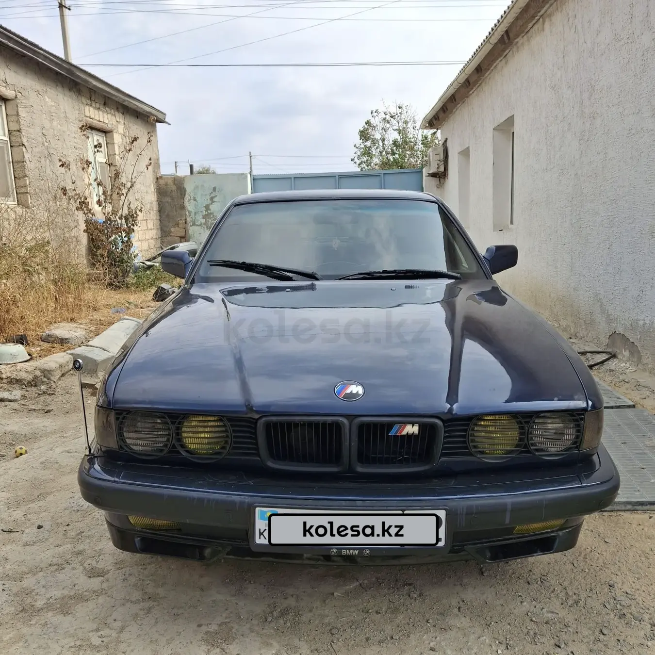БМВ 7 серии, 1992