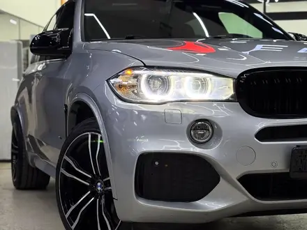 BMW X5 2018 года за 15 000 000 тг. в Астана – фото 2